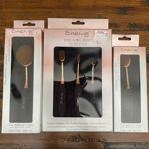 The Crème Shop Brushes Brand New